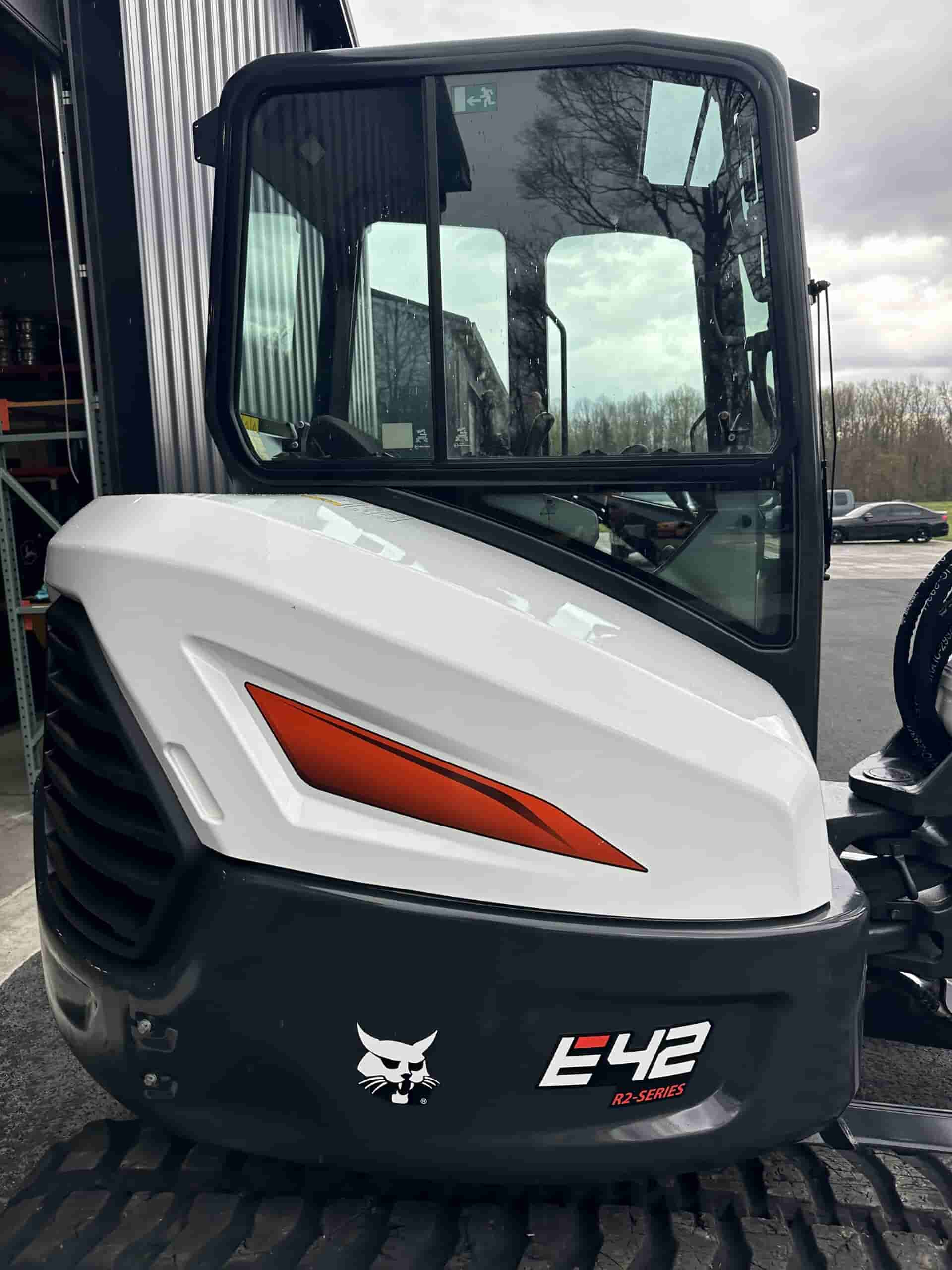 2021 BOBCAT E42 LONG ARM
